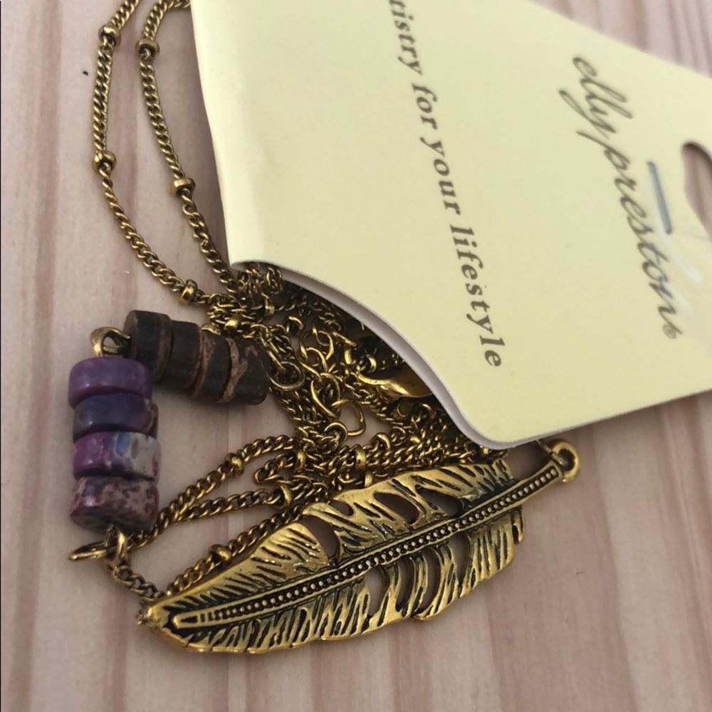 NWT Elly Preston necklace! Purple stone w/ feather